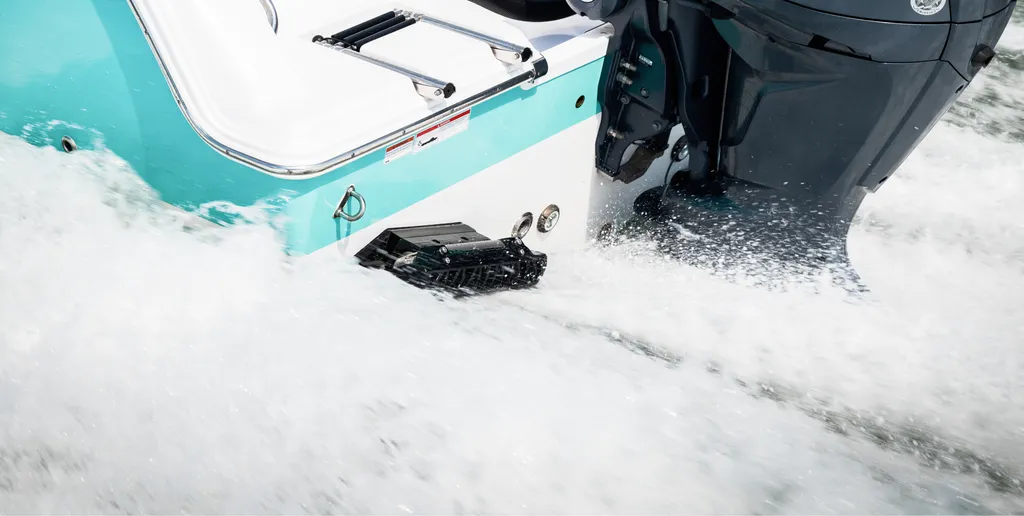 Close up view of the Sea Keeper ride system, installed by Mason Marine Industries